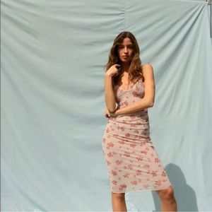 ISO Rouje Linda Dress! I’m looking for the Rouje Linda Dress in a size 36!